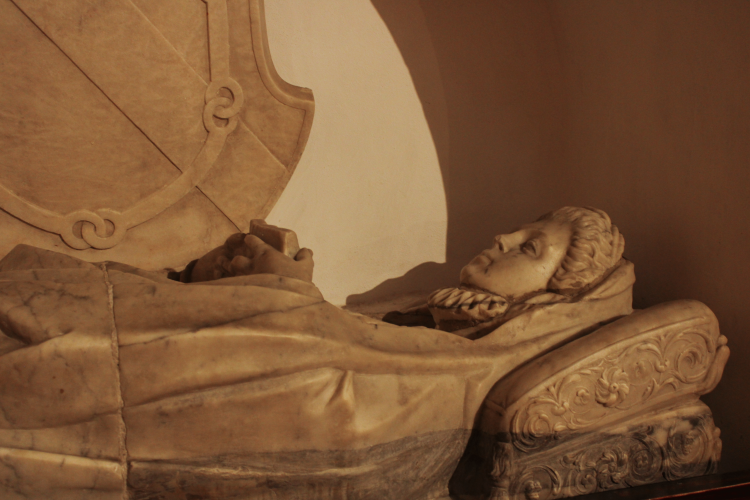 Panteón de doña Catalina Cortés, hija de Hernán Cortés